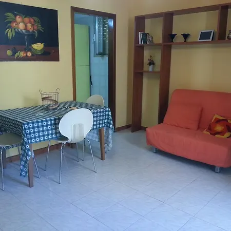 Apartment Iaia 2 *